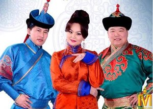 Дуучин Л.Банзрагч, Д.Бурмаа, А.Мөнхбат нар осолд оржээ